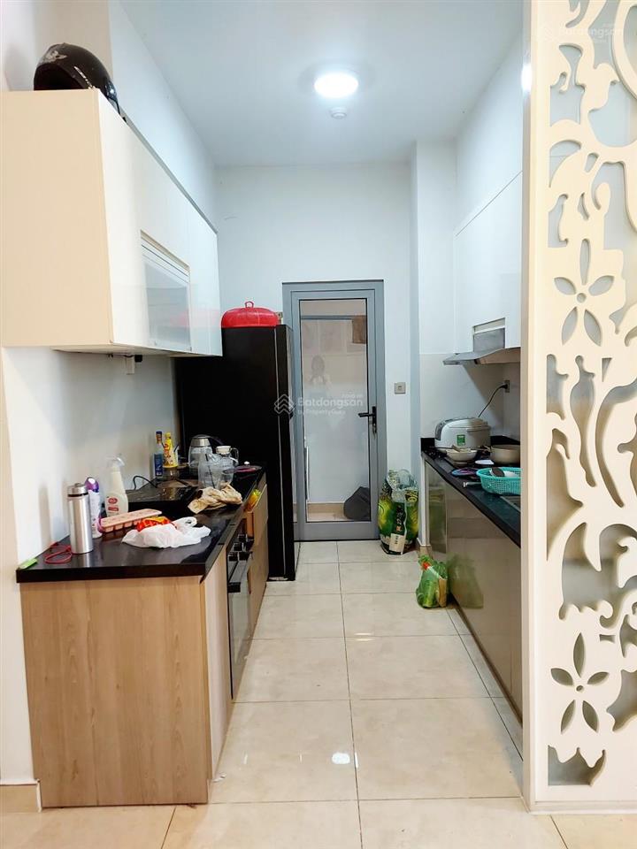 Cho thuê căn góc 3pn, full nội thất, giá 11tr.  0978 272 *** (zalo)