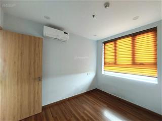 Cho thuê 2pn, 2wc, chung cư the east gate, nhà có rèm, 7 triệu 0978 272 *** (zalo)
