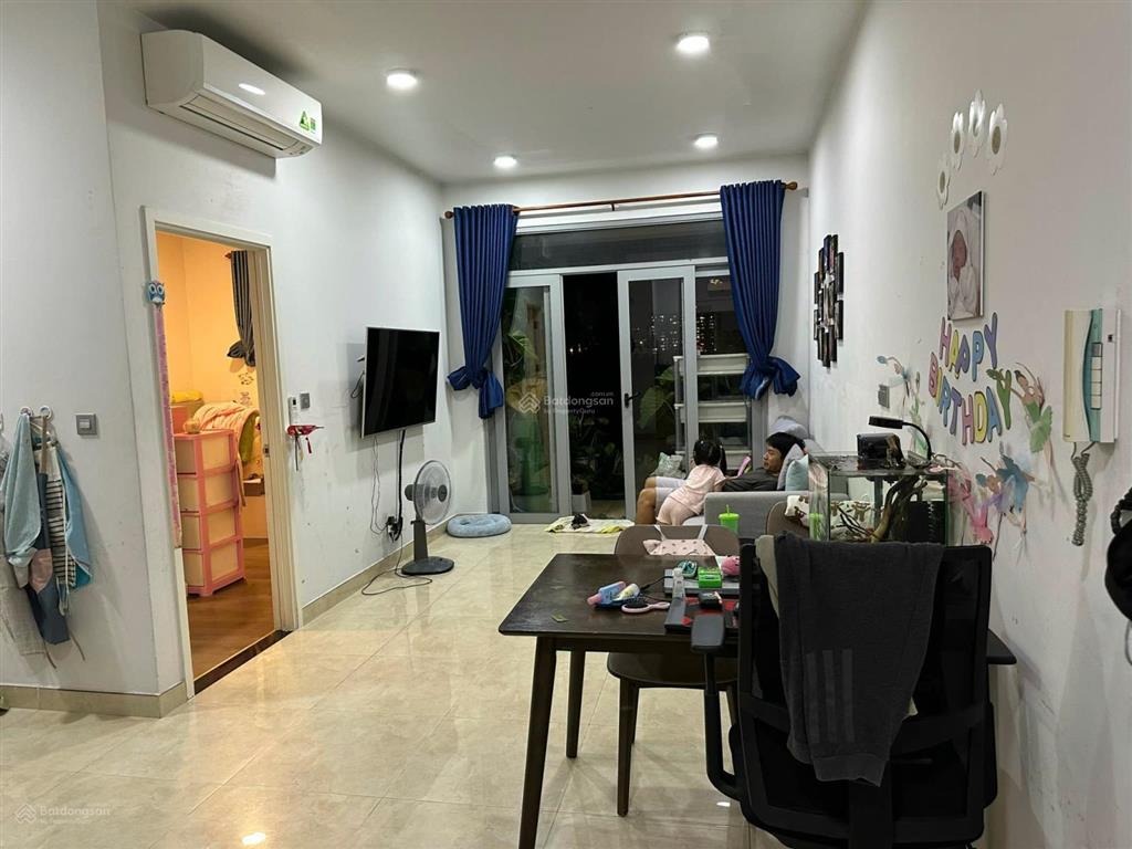 Gấp bán căn góc 3pn luxgarden, sổ hồng cầm tay, công chứng trong ngày, view cực thoáng