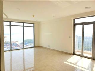 Bán căn góc 3pn luxgarden, 110m2, có nội thất, sổ hồng công chứng liền.  trang  0978 272 *** zalo