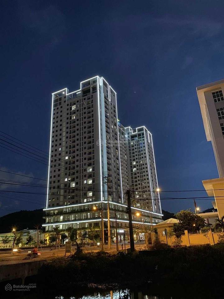 Cô chú chủ nhà cần bán căn hộ ecolife  2pn view sông, mát mẻ