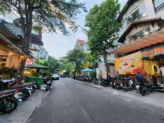 5 x 18m, căn góc 4 tầng mt hồ biểu chánh  phú nhuận (21 tỷ)