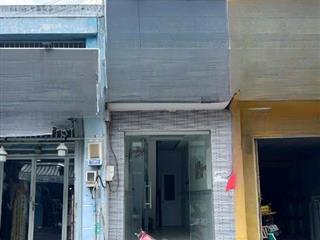 Nhà nhỏ 2 tầng mặt tiền kinh doanh Lê Quyên P5Q8. 2.8 tỷ bớt lộc
