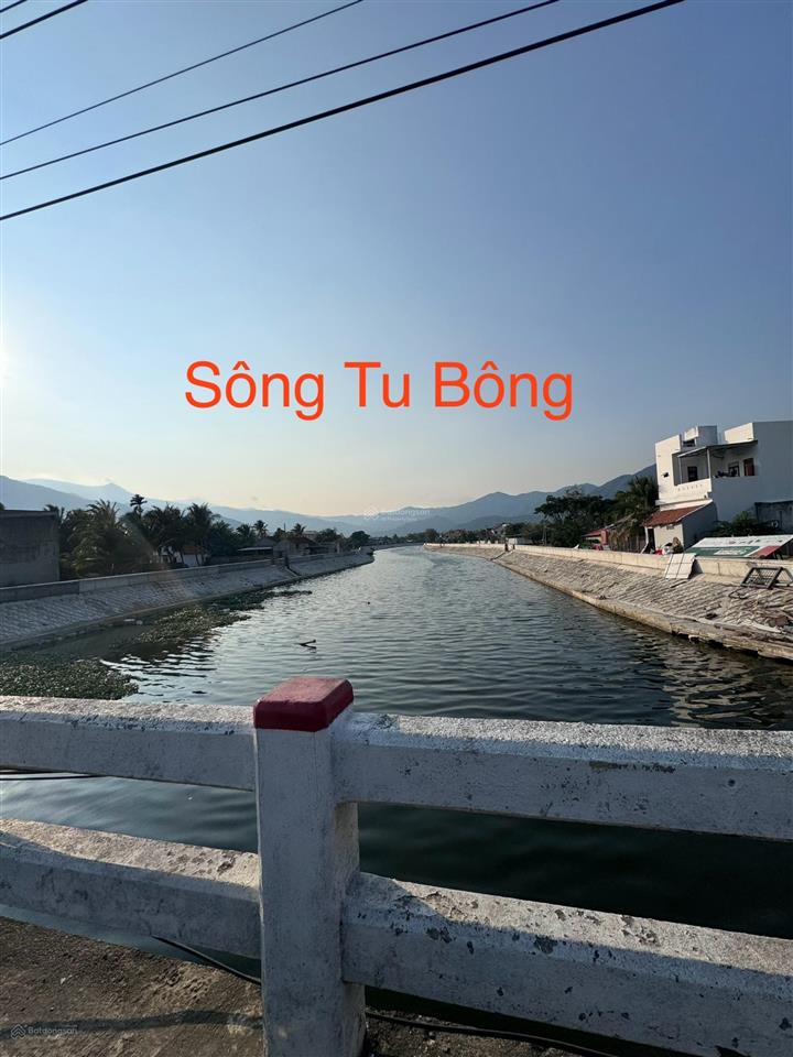 Lô góc 3 mặt tiền view sông tu bông,hàng siêu vip đầu tư tại pk8kkt vân phong. giá ngộp 2tỷ 250tr
