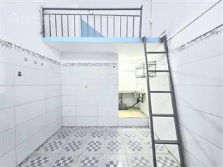 Phòng gần phạm văn đồng zá 2tr cho sinh viên trường thủ đức ko chung chủ giờ tự do