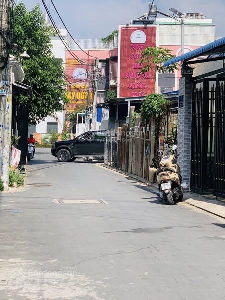 Khách xây căn hộ dịch vụ gần đh nguyễn tất thành, q12 xem lô này an phú đông vườn lài