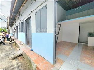 Phòng mặt hẻm 6m ở được 3 người nguyễn tri phương, gần làng đại học ko chủ cho nuôi cún