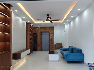 Chính chủ bán nhà ngõ 67/90 cầu cốc 43m2, 6 tầng, thang máy oto vào nhà, kinh doanh nhỏ.