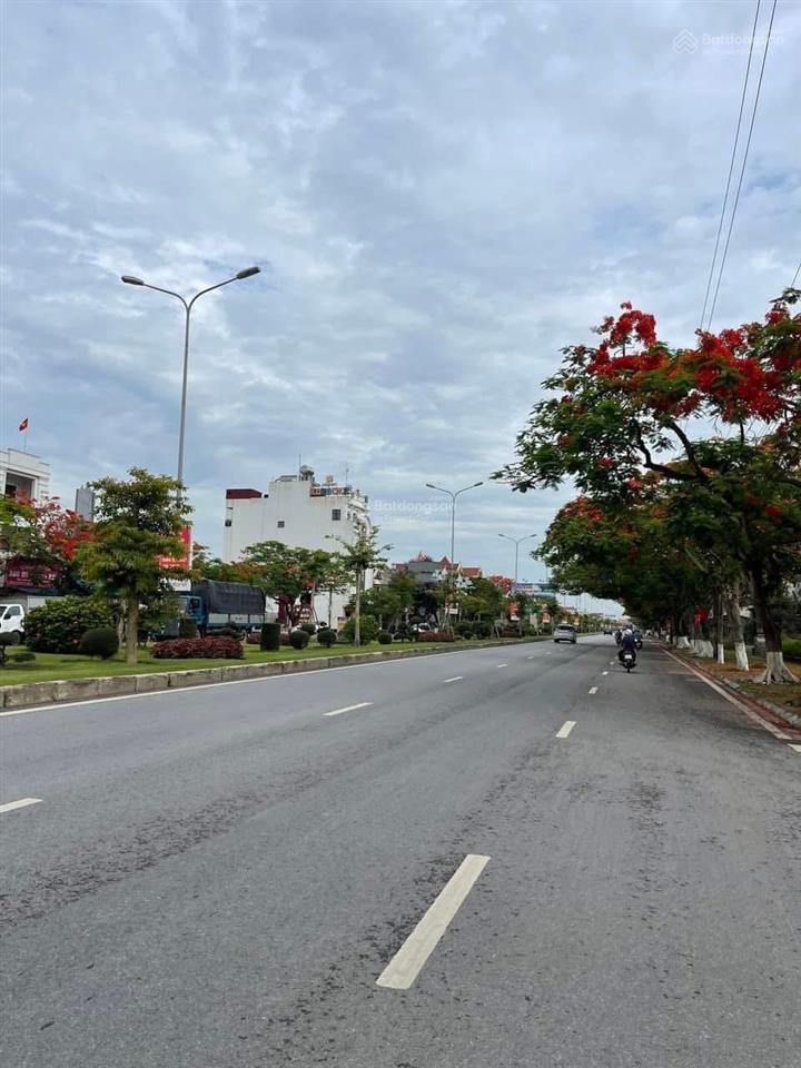 Rẻ nhất mặt đường 353 phạm văn đồng gần cây xăng trung nghĩa