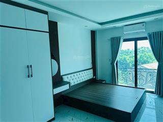 Cc cần bán nhà mới xây 5 tầng mặt đường to kinh doanh, full nội thất giá 4,368 tỷ