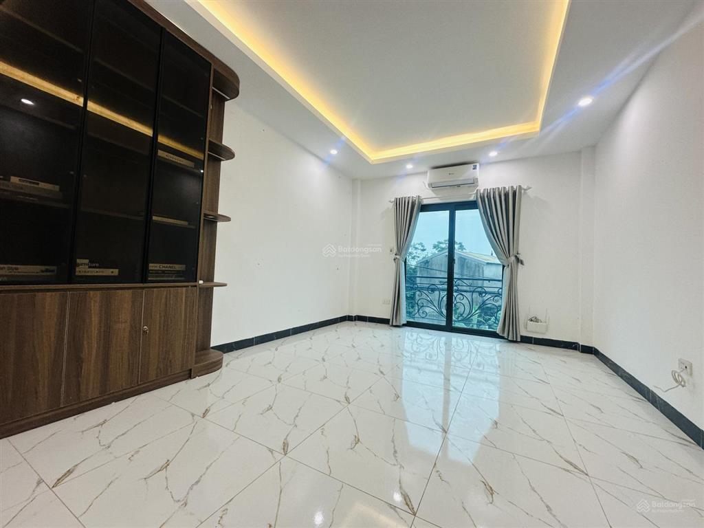 Cc cho thuê nhà kinh doanh tại phường chương mỹ, giáp phường và bến xe yên nghĩa, văn phú, hà đông