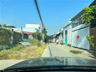 Gia đình cần bán mảnh đất rất đẹp, cách sân bay 5 phút đi xe