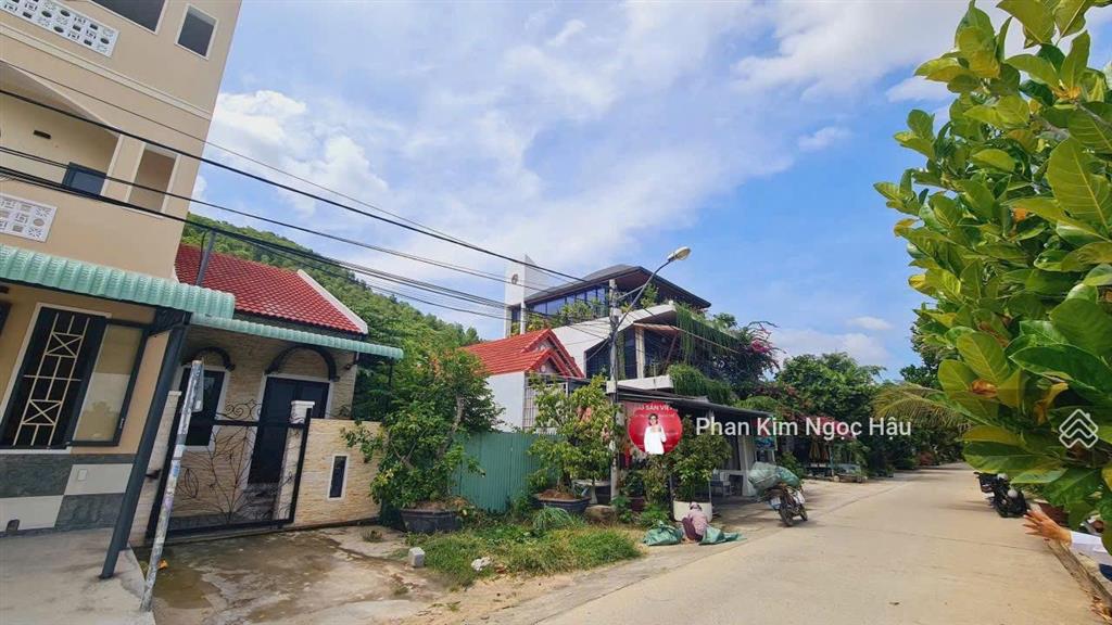 Bán đất tặng nhà cấp 4 view trực diện sông, tái định cư thuỷ tú, phường nam nha trang