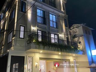 Bán nhà 4,5 tầng mặt tiền đường chu văn an gần chợ đầm, cách biển chỉ 500mét. kinh doanh tốt
