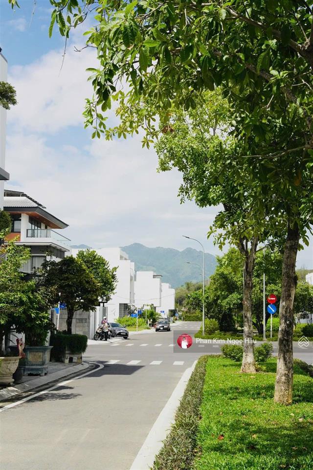 Bán lô đất hướng đông đối diện công viên gói 7 mỹ gia an khánh nha trang