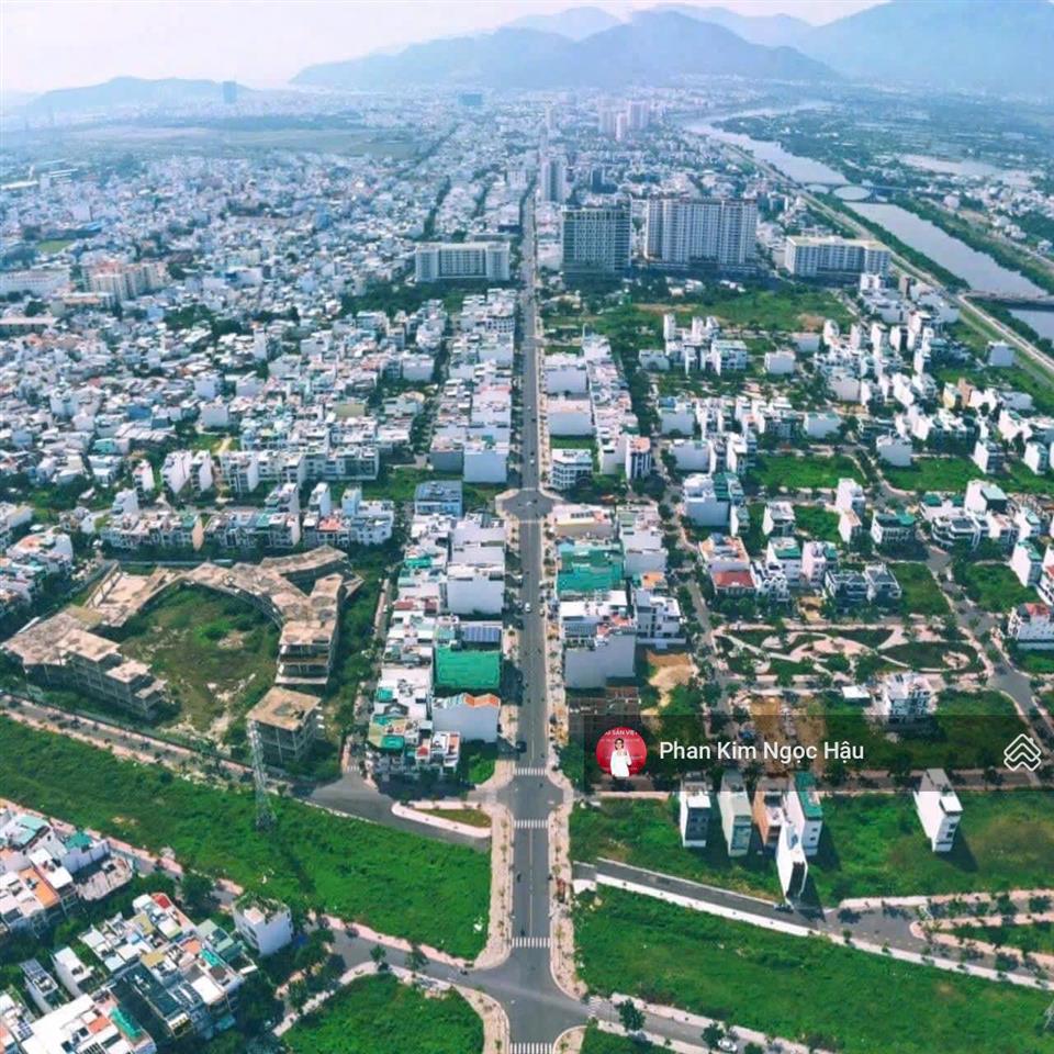 Bán nhanh lô đất nền đường thích quảng đức khu đô thị lê hồng phong 2 nha trang giá chỉ 105 triệu/m