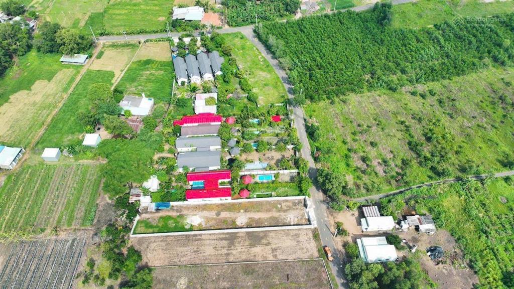 Gần 1000m2 đất ngay khu nhà vườn nghỉ dưỡng giá siêu rẻ chỉ 1,8 tỷ