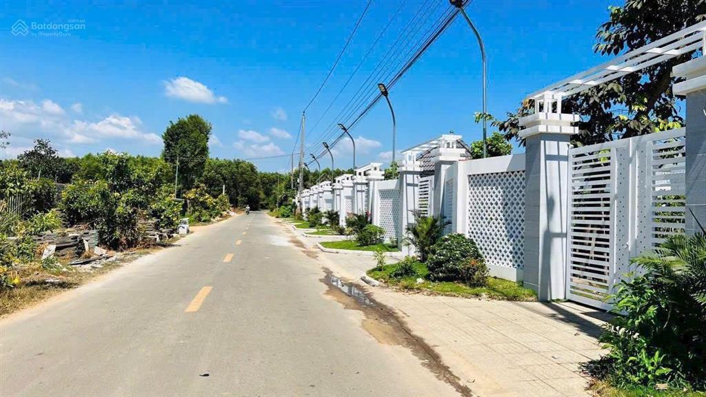 Quá rẻ  ngay đối diện khu nhà vườn avanas tropic villa gần 1000m2  200m2 thổ cư cần bán gấp