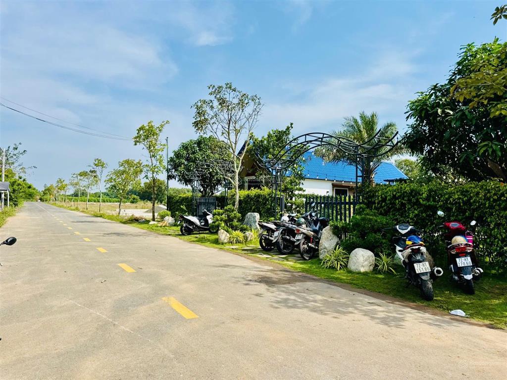 Hạ gấp 500tr  bán căn nhà vườn mơ ước của bao người gần biển phước hải, hồ tràm