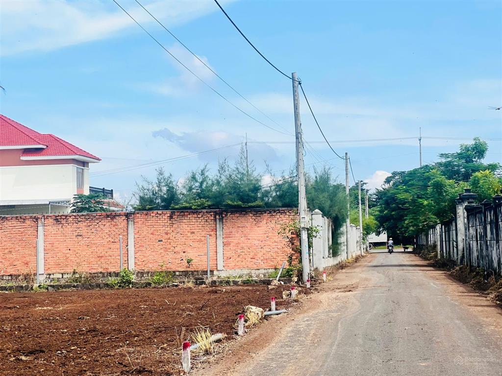 Bán đất lộc an gần biển hồ tràm 10p nhanh tay ạ