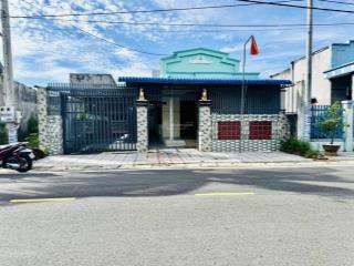 Bán căn lộc an ngay biển  khu dân cư ở kín  gần chợ  gần biển hồ tràm