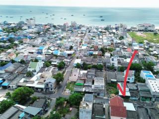Cách biển phước hải 5phút  chỉ 5 tỷ 7 sở hữu ngay căn nhà đi bộ ra biển, gần chợ, quảng trường