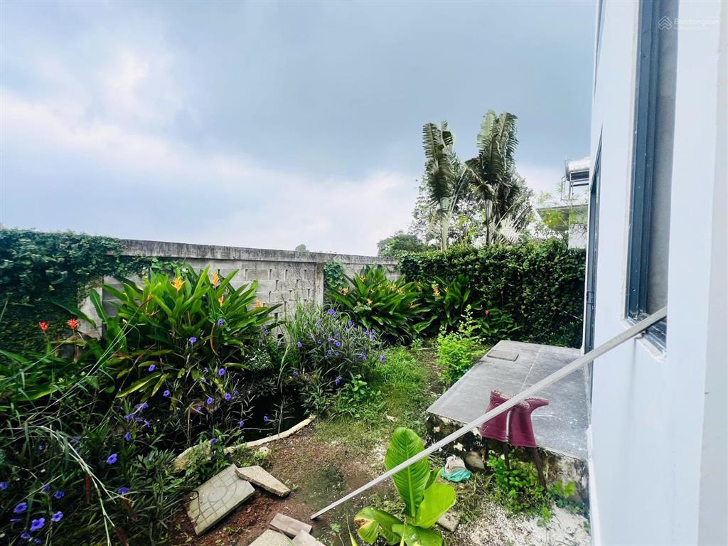 Bán căn thô villa 1 trệt 1 lầu mt nguyễn huệ  đất đỏ  tp hcm