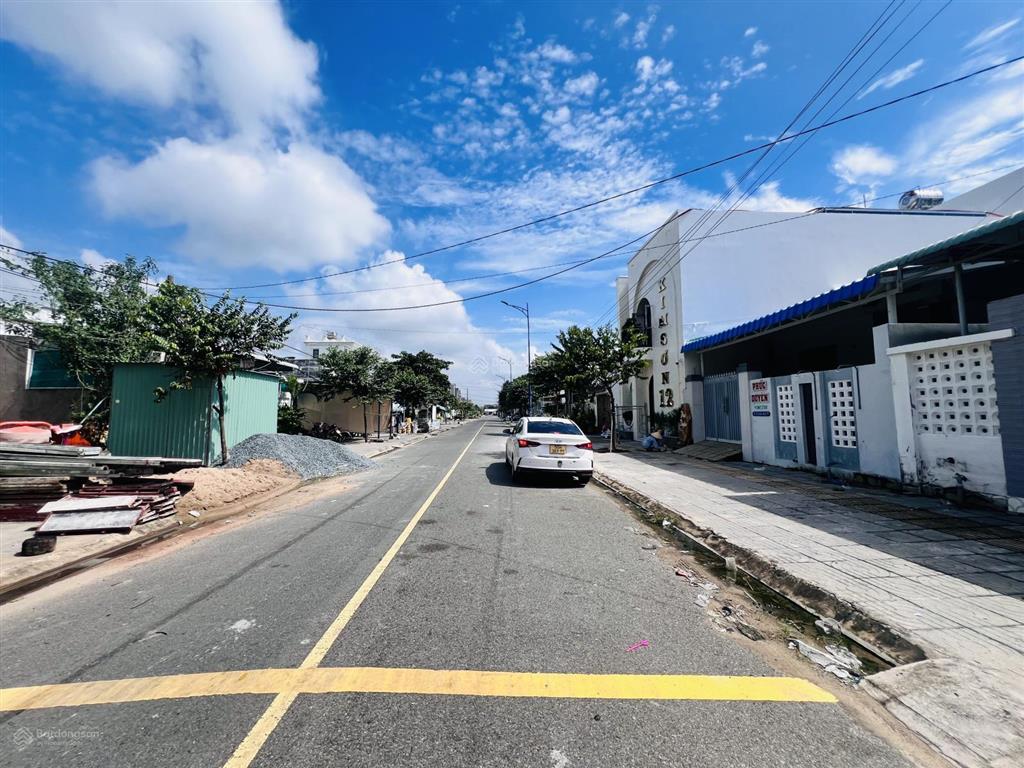 Đi bộ ra biển 3phút  tái định cư phước hải  mặt tiền trần quý dõng  hướng tây bắc