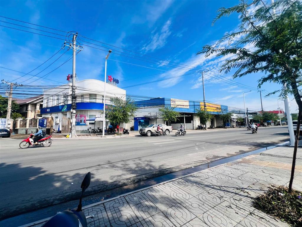 Duy nhất có một không hai vị trí kim cương  tâm mạch thương mại
