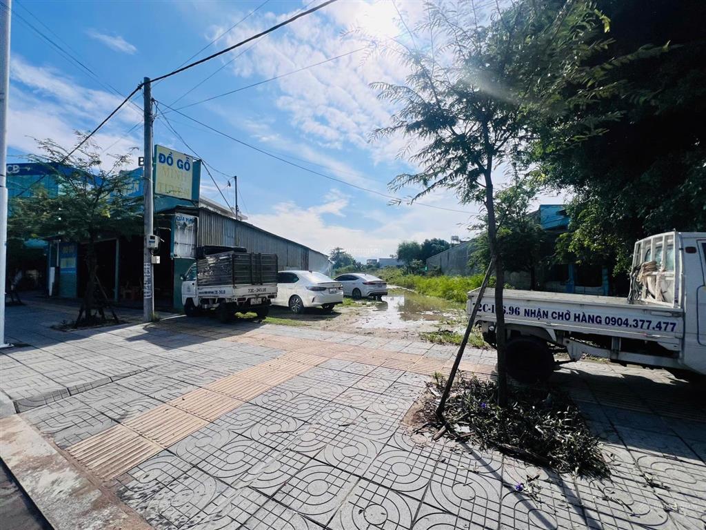 Duy nhất có một không hai vị trí kim cương  tâm mạch thương mại