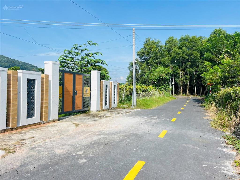 Thị trấn phước hải  ngay hồ sở bông  gần núi minh đạm  cách lan rừng resort chỉ 3km