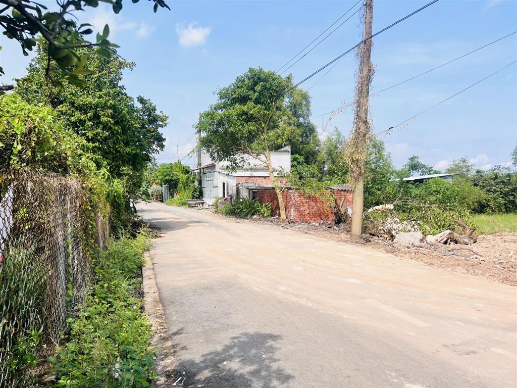 Đất đẹp view lúa mát mẻ quanh năm ngay xã phước hải  tp hcm về biển chỉ 5km