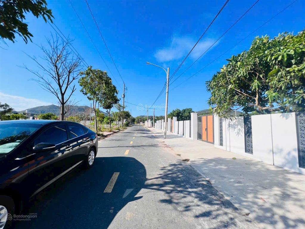 Lên dãy 4 lô f0 siêu rẻ đẹp nằm ngay đường nhánh nguyễn huệ xã đất đỏ  tphcm nhanh tay khách ơi