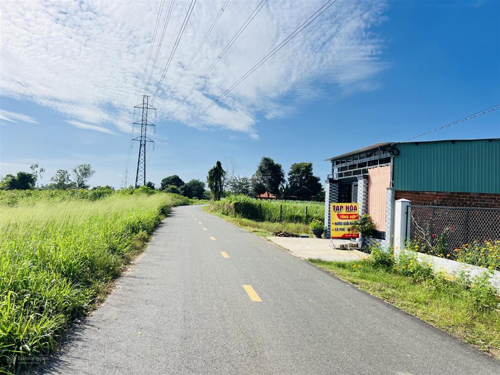 Chỉ 2tr/m2 đất  lô này khách mua làm vườn ok ạ  xã đất đỏ  tp hcm