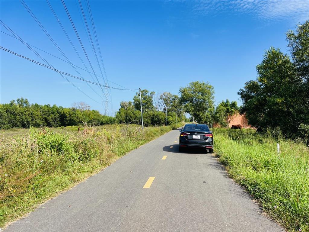 Chỉ 2tr/m2 đất  lô này khách mua làm vườn ok ạ  xã đất đỏ  tp hcm