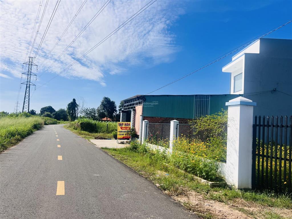 Chỉ 2tr/m2 đất  lô này khách mua làm vườn ok ạ  xã đất đỏ  tp hcm