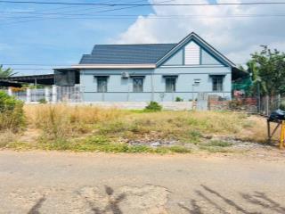 Bán đất mặt tiền đường tôn đức thắng  xã đất đỏ  tp hcm giá tốt đầu tư xây nhà đều đẹp ạ