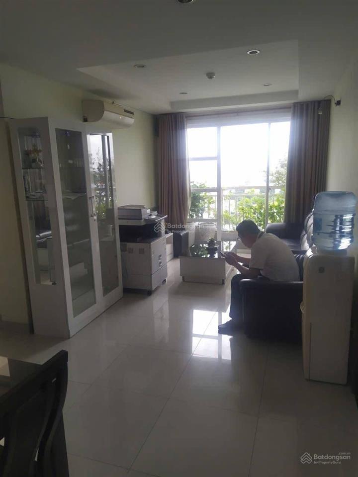 Cần bán gấp căn hộ cao ốc thịnh vượng 4pn 3wc 122m2 giá 5,2 tỷ thương lượng  0909 167 ***