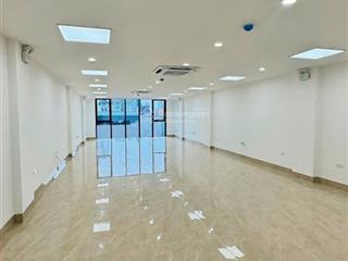 Cần bán gấp nhà mặt đường hạ yên quyết q.cầu giấy diện tích 120m2,mt 6m,dòng tiền 90tr giá 68 tỷ