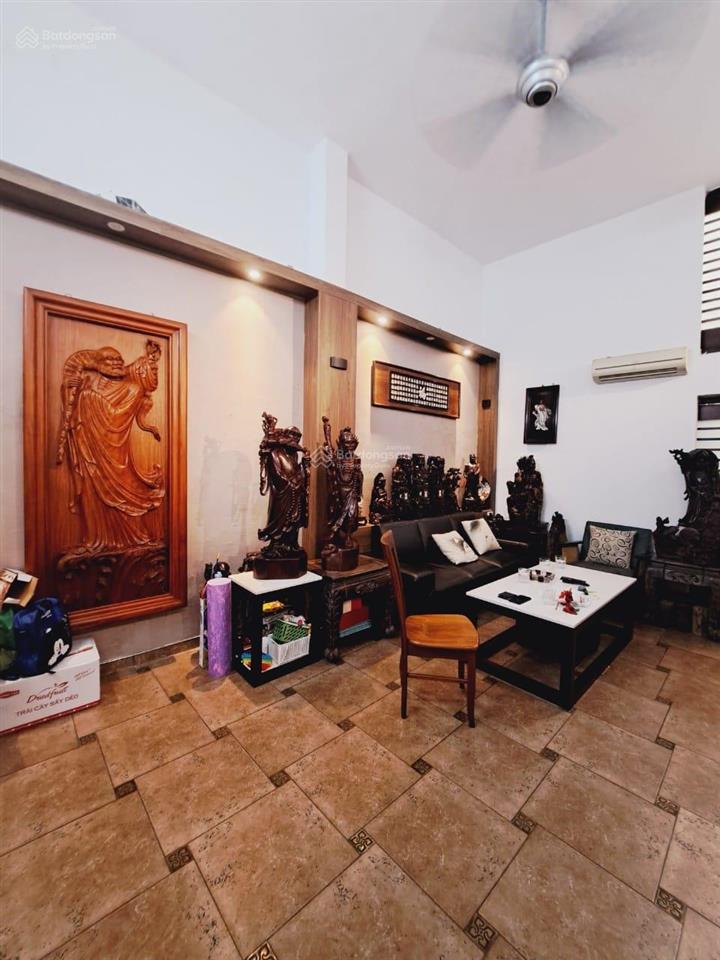 Hàng độc mặt phố hàng ngang hoàn kiếm 200m mt 4.8m full thổ cư thửa đẹp chỉ 143.9 tỷ