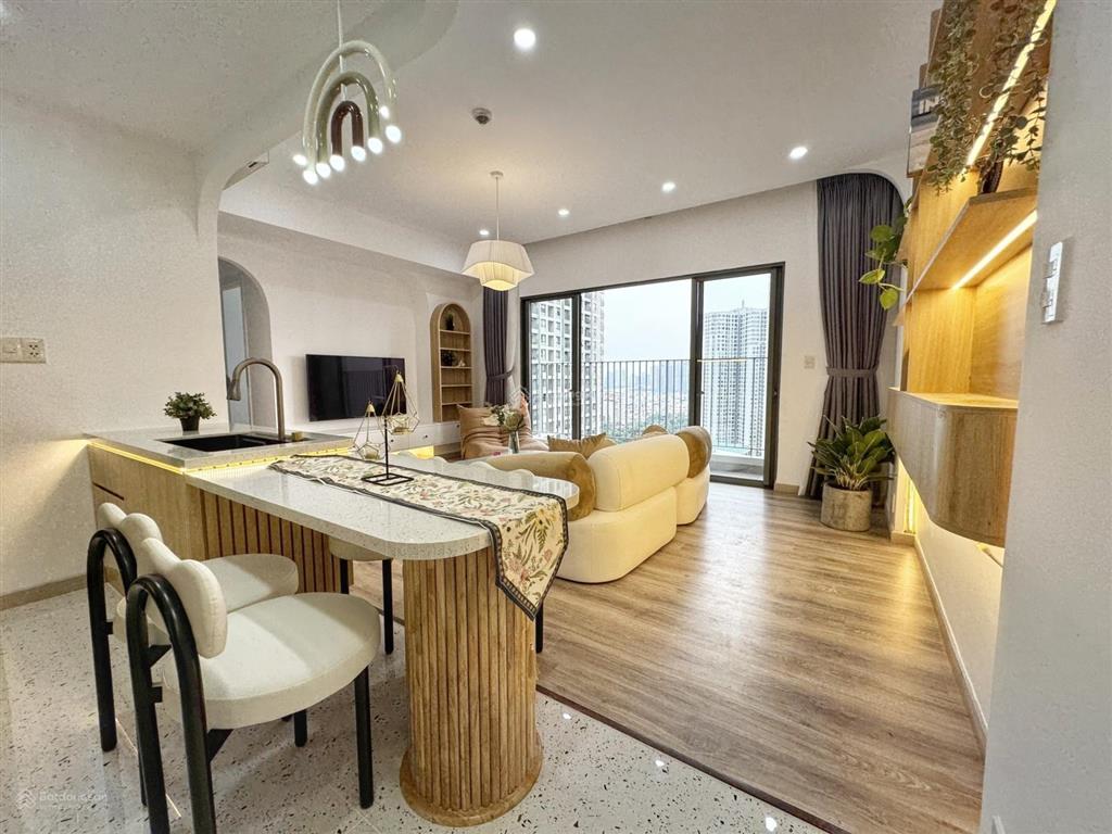 Bán căn hộ 2pn tháp 4, masteri thảo điền.  em 0938 799 *** liêm