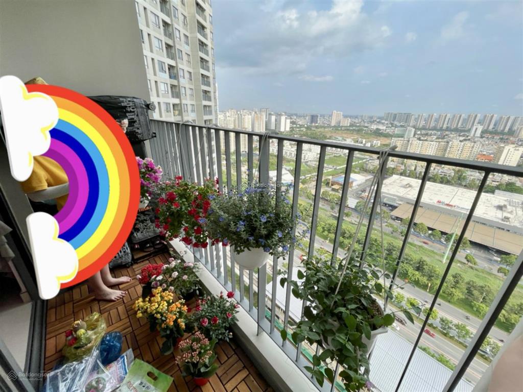 Bán gấp căn 1pn có ban công.  em 0938 799 *** liêm