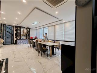Cho thuê tòa nhà xuân diệu, tây hồ 4500$ diện tích 150m² mặt tiền 10m thiết kế 5 tầng,