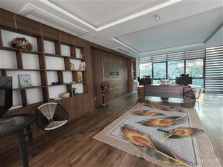 Cho thuê mặt sàn văn phòng công ty. yên phụ. tây hồ. hà nội dt 220m2 tháng máy