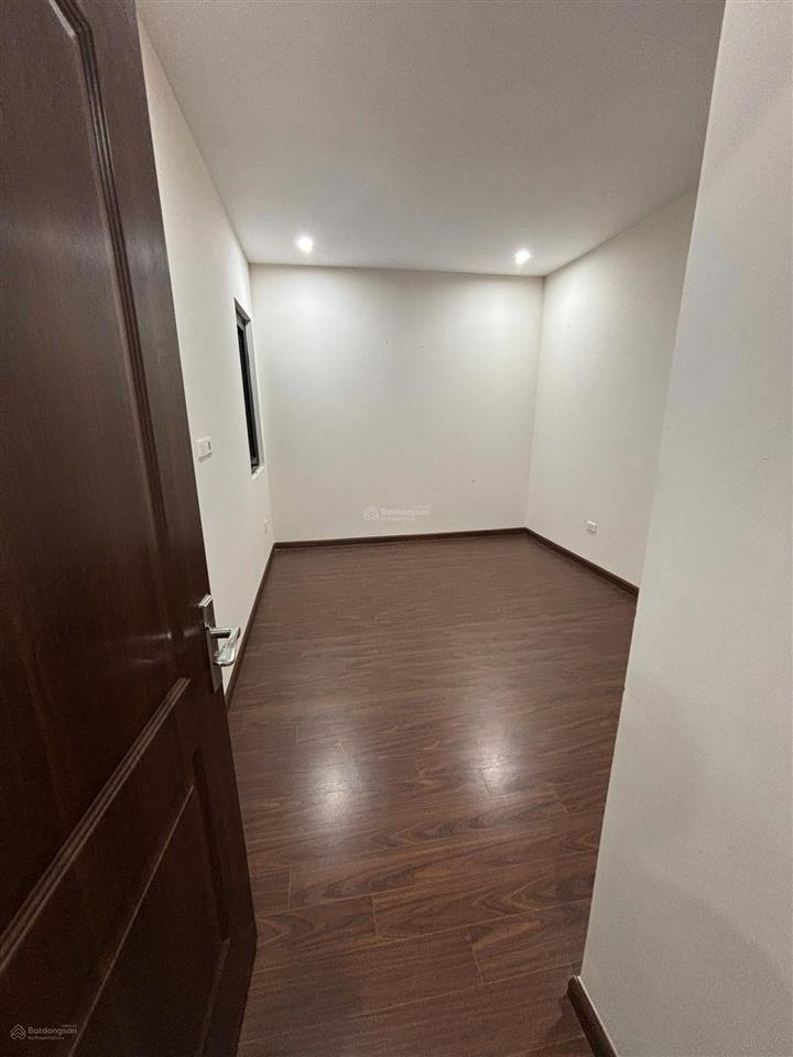 Quỹ căn chuyển nhượng 2pn, 3pn toà roman plaza  tố hữu  hà đông (giá thật) không báo ảo