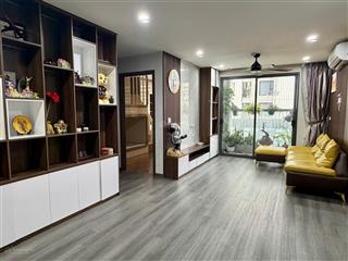 Cho thuê căn góc 3 phòng ngủ full đồ chung cư rose town 79 ngọc hồi