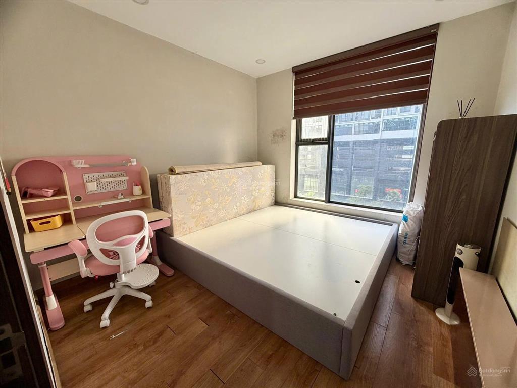 Chính chủ bán căn hộ chung cư ct36 định công, sổ đỏ 55m2 thông thuỷ