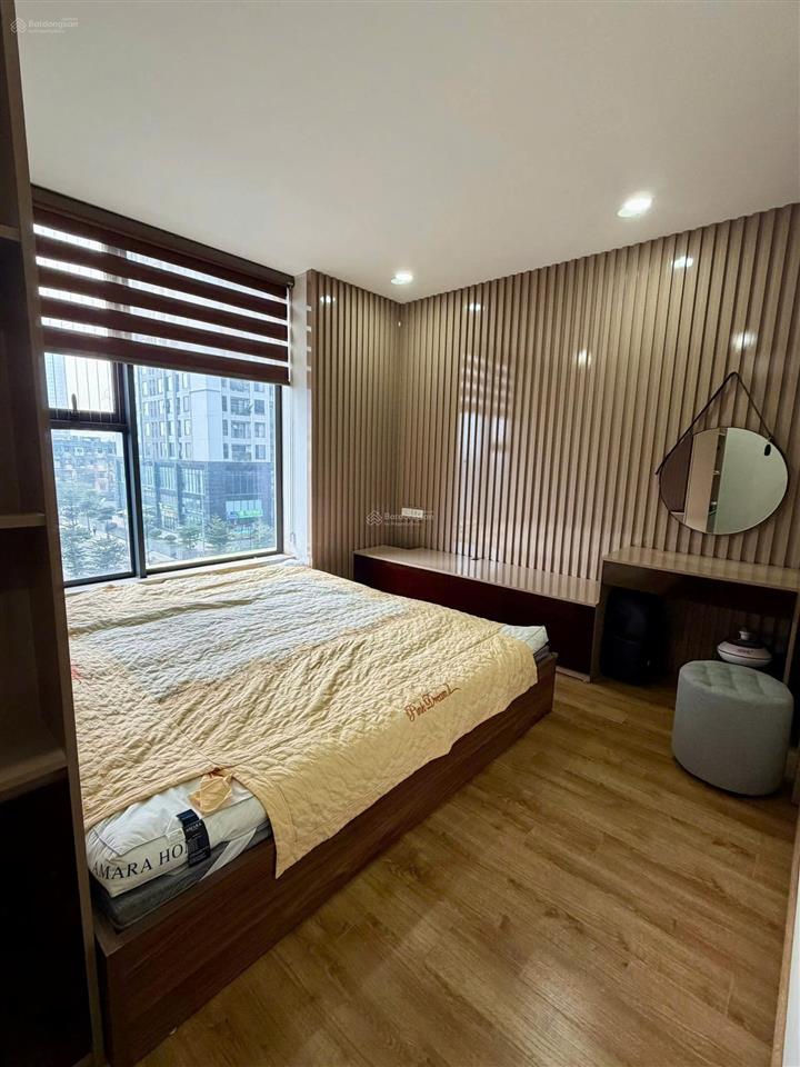 Chính chủ bán căn hộ chung cư ct36 định công, sổ đỏ 55m2 thông thuỷ