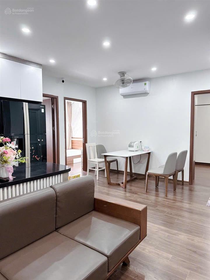 Bán căn hộ 3 phòng ngủ chung cư rainbow linh đàm sổ đỏ 90m2