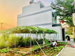 Kdc saigon village, cần bán nền đường số 23 lộ giới 17m. trục kinh doanh chính dự án